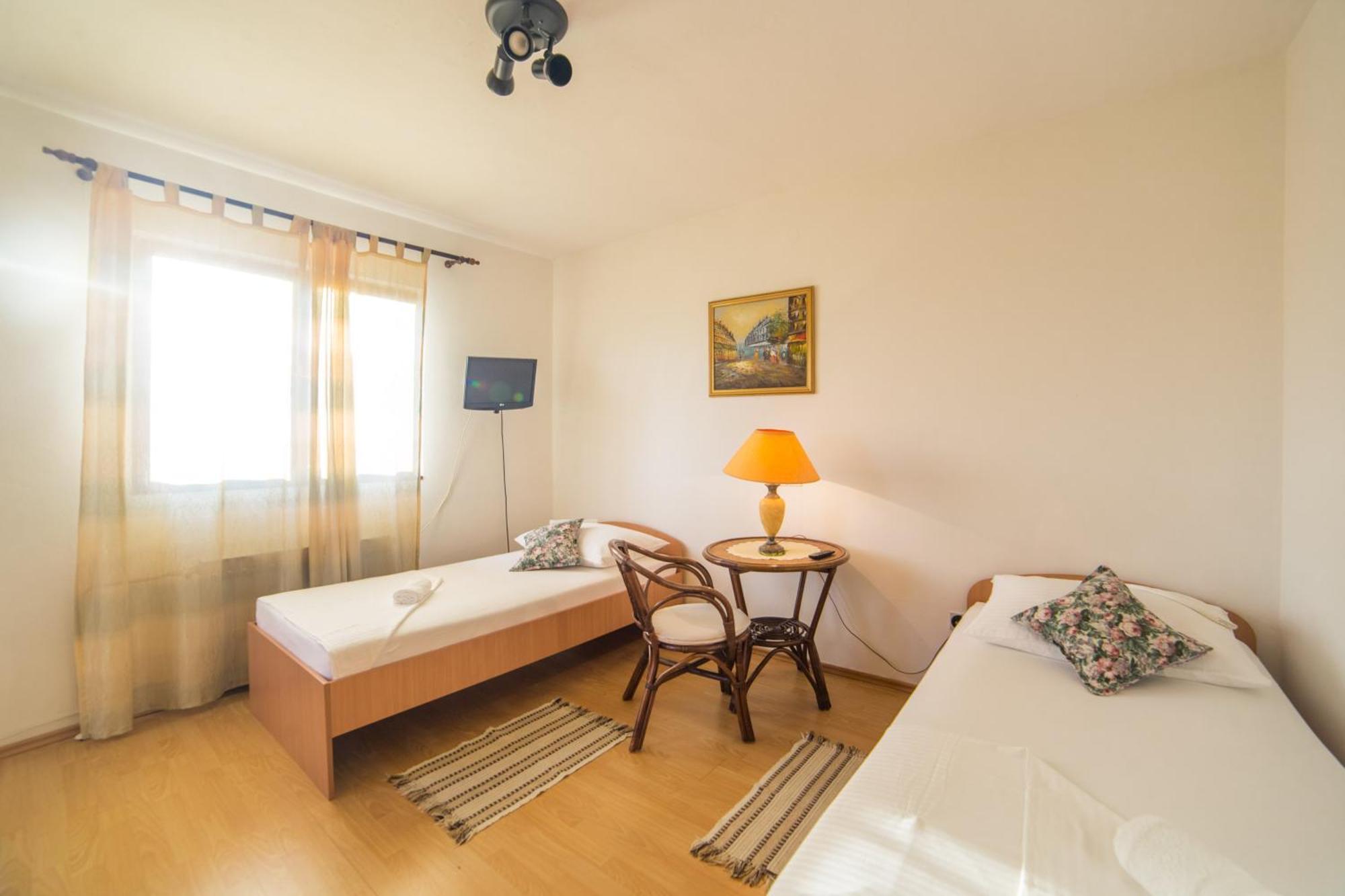 Apartment Mande Brist Ngoại thất bức ảnh